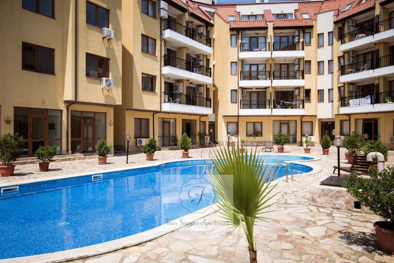 Four Seasons Apartment - Oasis Beach Resort Bliznatsi Exterior foto