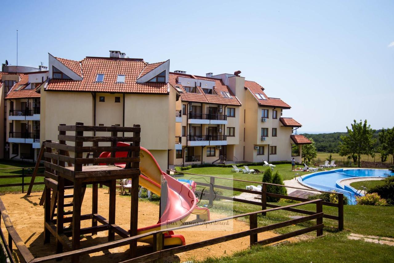 Four Seasons Apartment - Oasis Beach Resort Bliznatsi Exterior foto